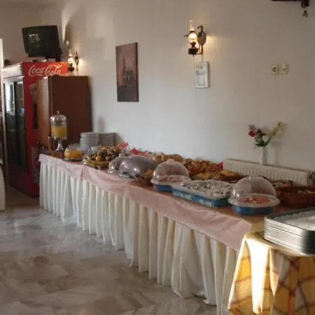 Oscar Lefkada Νυδρί