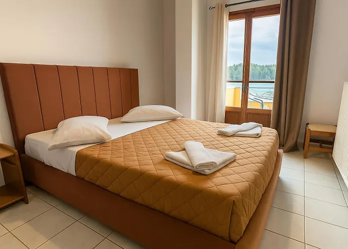Hotel Oscar Lefkada 2*